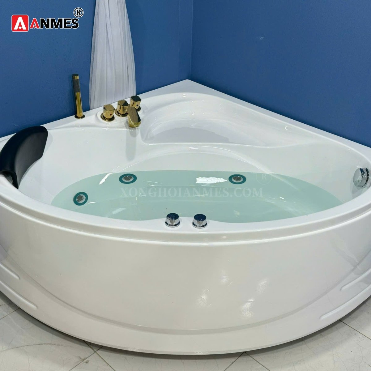 Kích Thước và Khả Năng Tích Hợp  của bồn tắm massage AY3812M